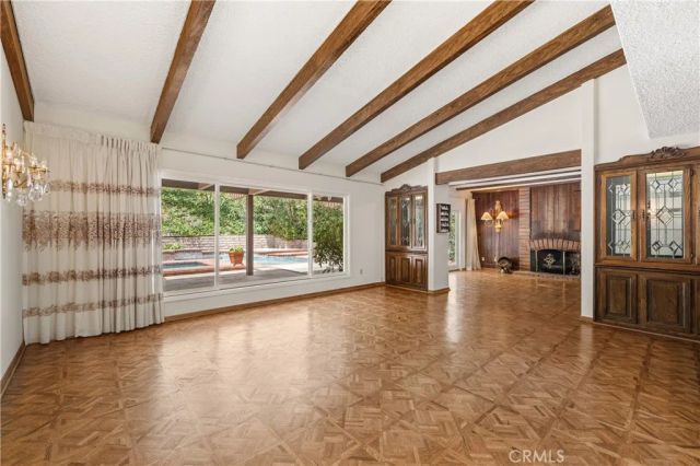 4011 Ellenita Avenue, Tarzana, CA 91356
