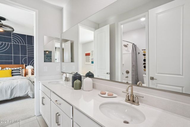 9414 S 56TH Lane, Laveen, AZ 85339
