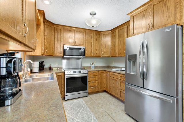 1126 E Division Street, River Falls, WI 54022
