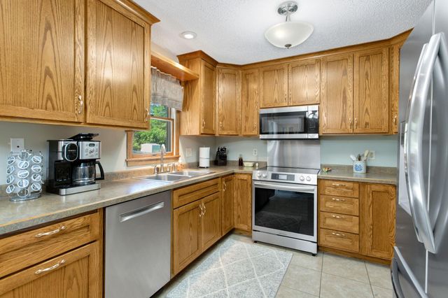 1126 E Division Street, River Falls, WI 54022