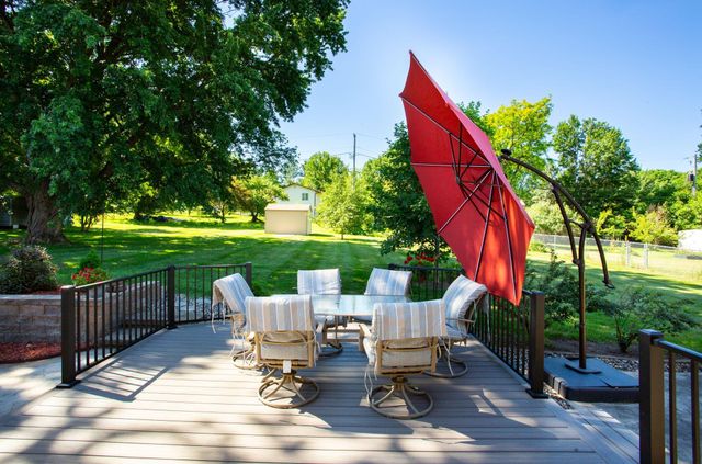1126 E Division Street, River Falls, WI 54022