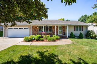 1126 E Division Street, River Falls, WI 54022