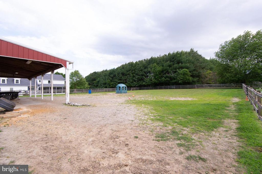 Image 98 of property listing at 12136 HOLLY RD, Ridgely, MD 21660