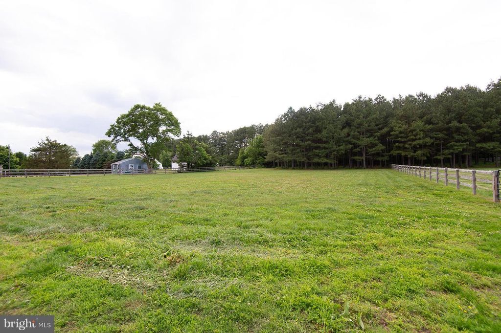 Image 99 of property listing at 12136 HOLLY RD, Ridgely, MD 21660