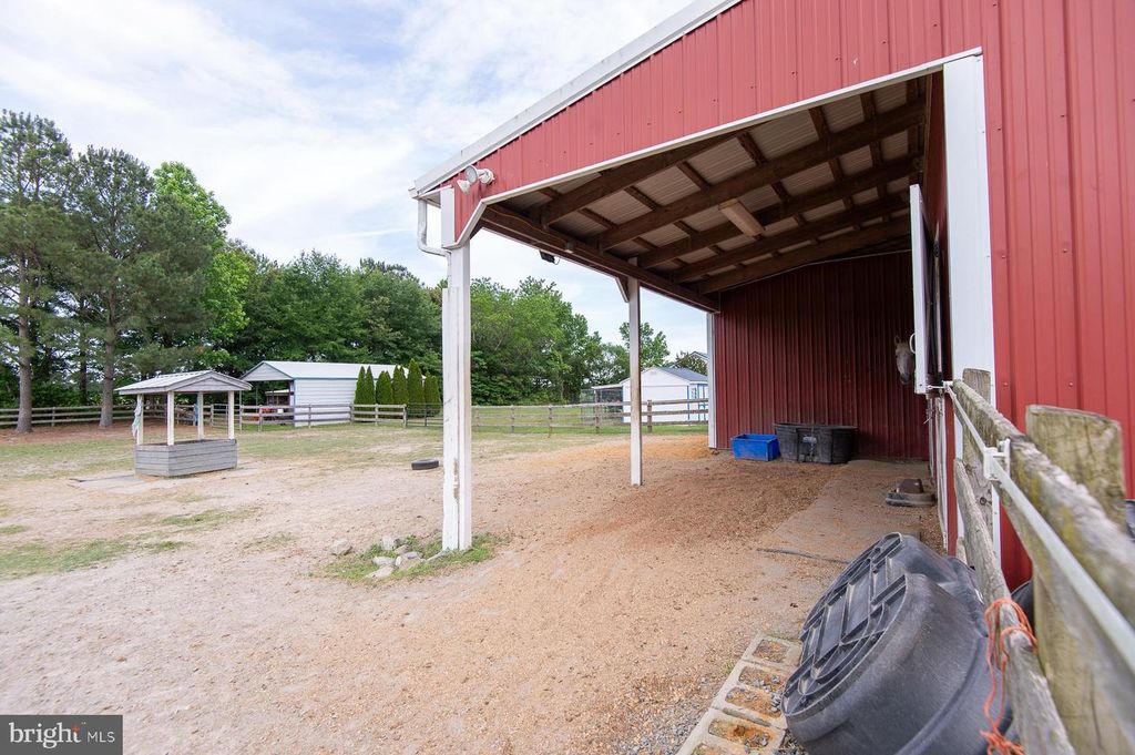 Image 103 of property listing at 12136 HOLLY RD, Ridgely, MD 21660
