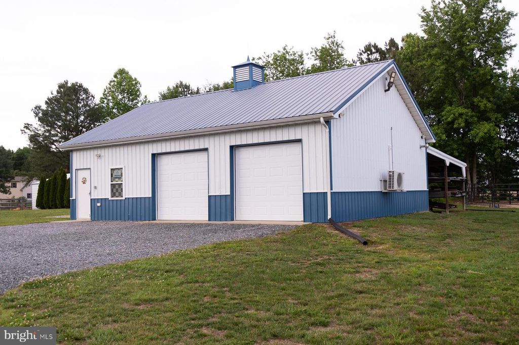 Image 113 of property listing at 12136 HOLLY RD, Ridgely, MD 21660