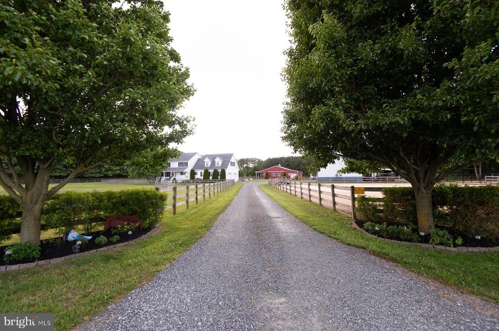 Image 116 of property listing at 12136 HOLLY RD, Ridgely, MD 21660