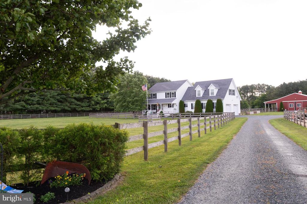 Image 117 of property listing at 12136 HOLLY RD, Ridgely, MD 21660