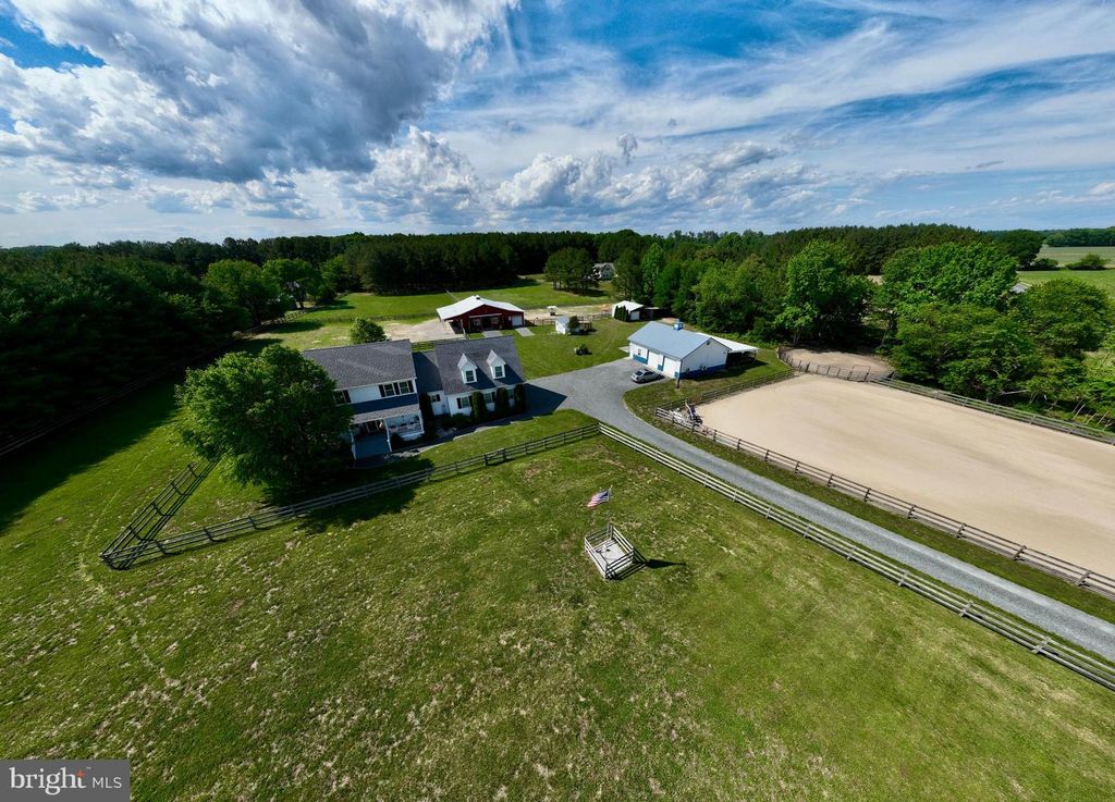 Image 122 of property listing at 12136 HOLLY RD, Ridgely, MD 21660