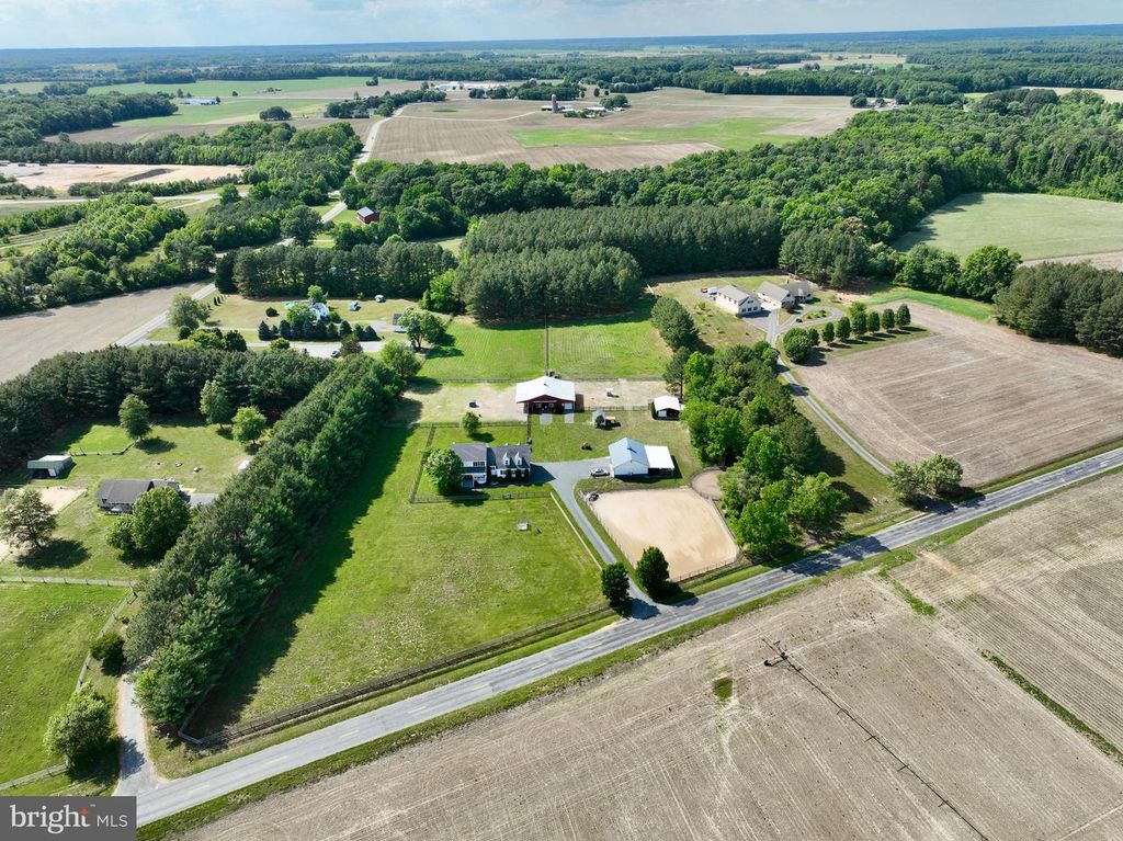 Image 124 of property listing at 12136 HOLLY RD, Ridgely, MD 21660