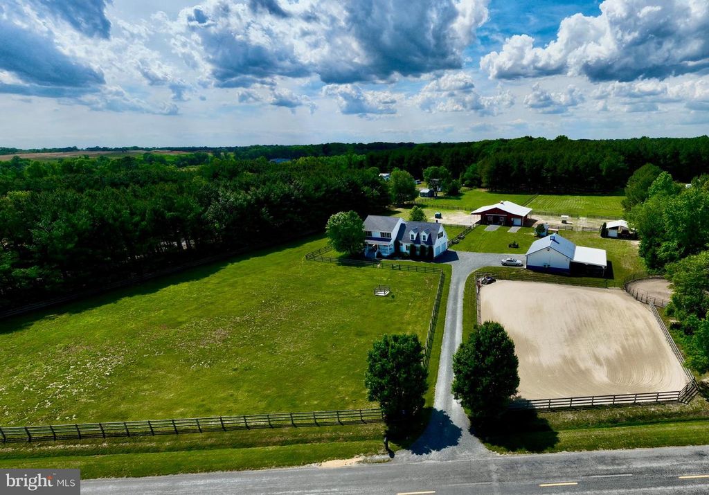 Image 138 of property listing at 12136 HOLLY RD, Ridgely, MD 21660
