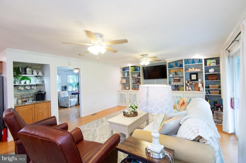 Image 14 of property listing at 12136 HOLLY RD, Ridgely, MD 21660