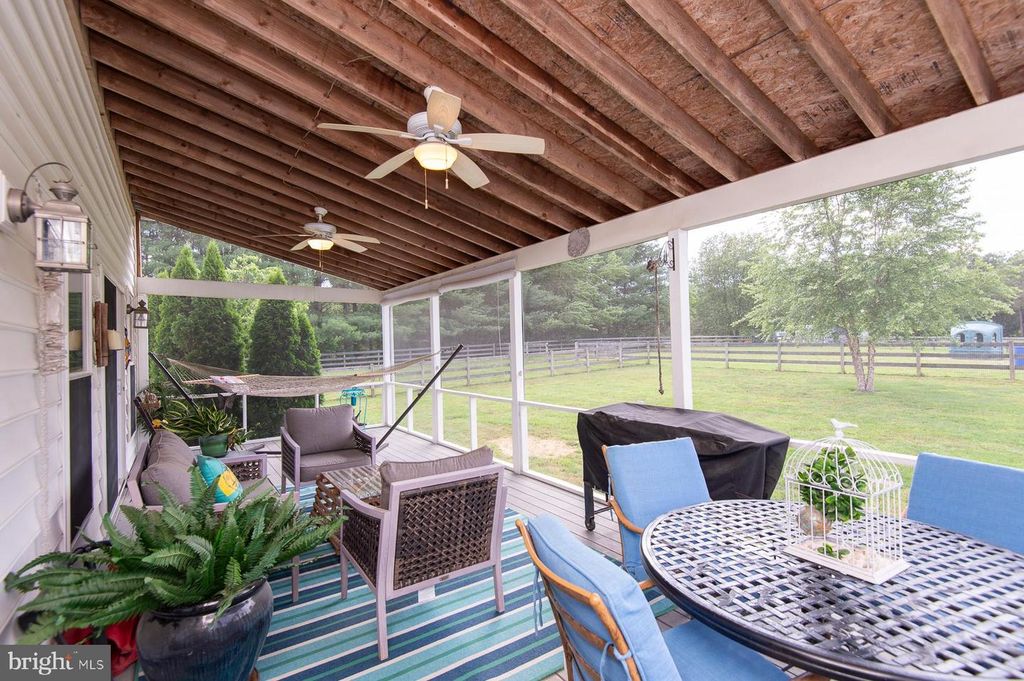 Image 60 of property listing at 12136 HOLLY RD, Ridgely, MD 21660