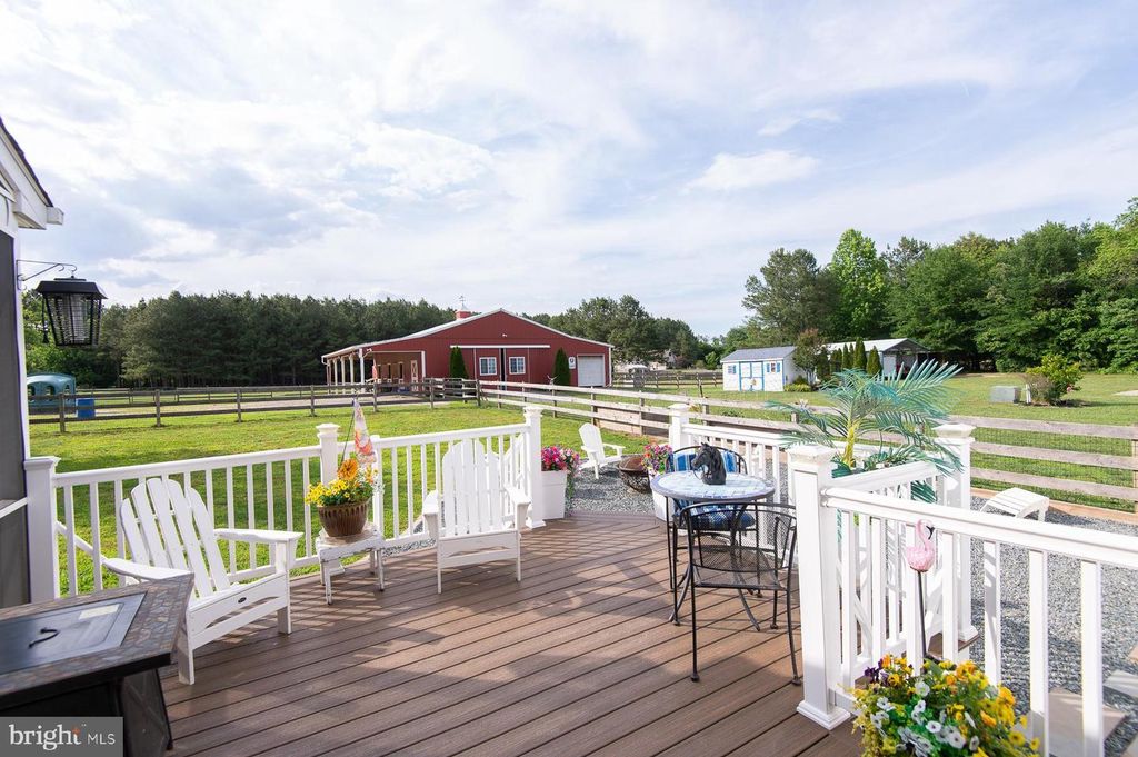 Image 63 of property listing at 12136 HOLLY RD, Ridgely, MD 21660