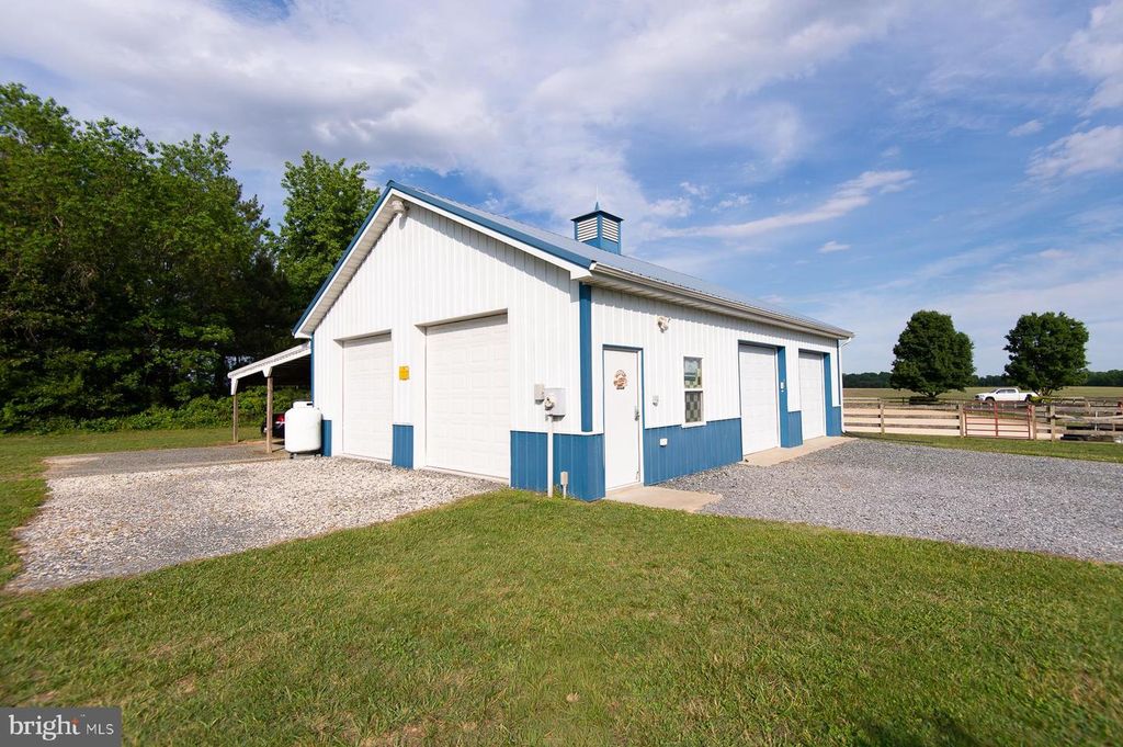 Image 78 of property listing at 12136 HOLLY RD, Ridgely, MD 21660
