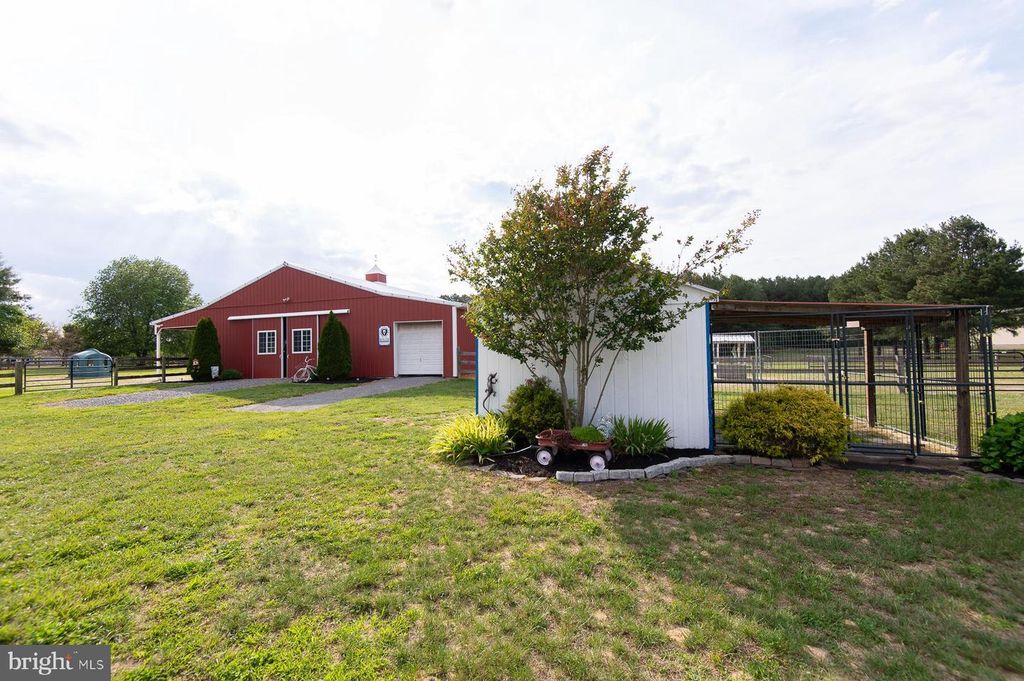 Image 81 of property listing at 12136 HOLLY RD, Ridgely, MD 21660