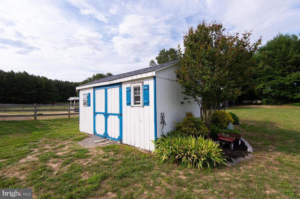 Image 82 of property listing at 12136 HOLLY RD, Ridgely, MD 21660