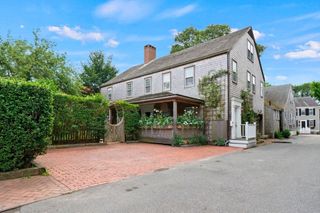 10 Lyon St _, Nantucket, MA 02554