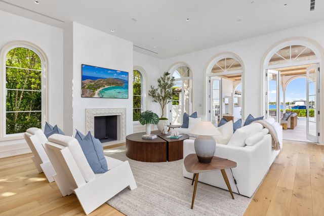 800 S County Road, Palm Beach, FL 33480