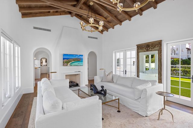 800 S County Road, Palm Beach, FL 33480