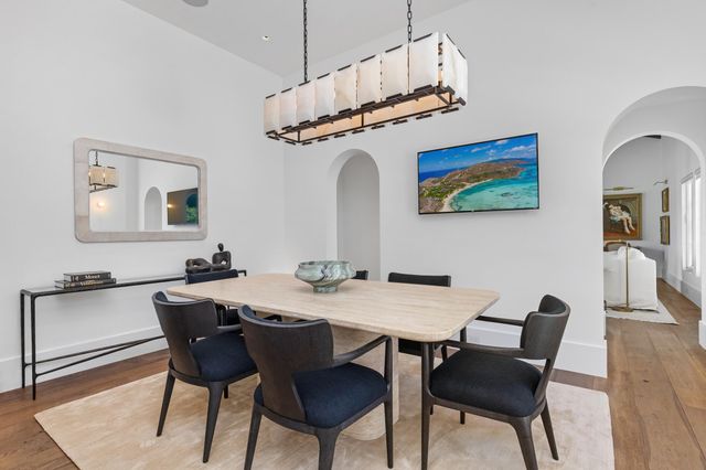 800 S County Road, Palm Beach, FL 33480