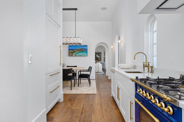 800 S County Road, Palm Beach, FL 33480