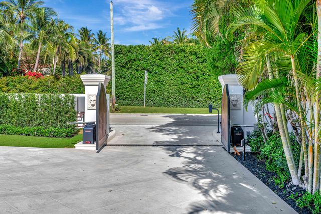 800 S County Road, Palm Beach, FL 33480