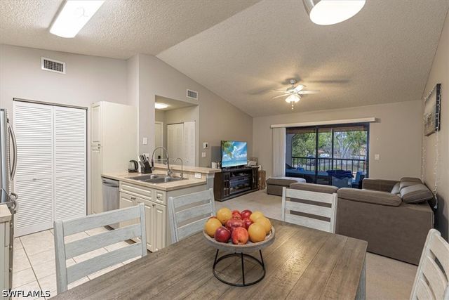 2202 Arbour Walk CIR 2124, Naples, FL 34109