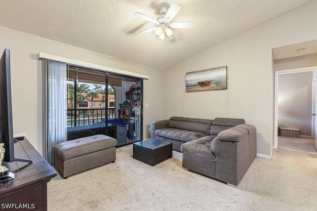 2202 Arbour Walk CIR 2124, Naples, FL 34109
