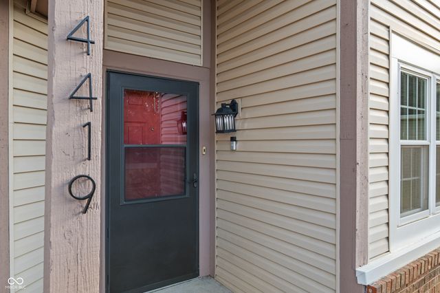 4419 Braemar Drive, Indianapolis, IN 46254