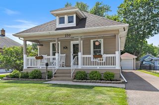 270 S Melrose Avenue, Elgin, IL 60123