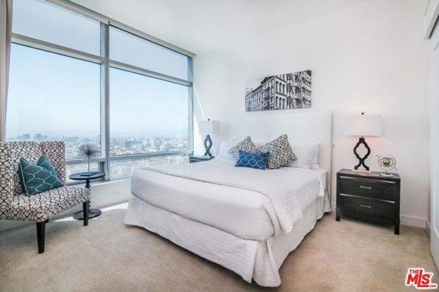 900 W Olympic Boulevard 28D, Los Angeles, CA 90015