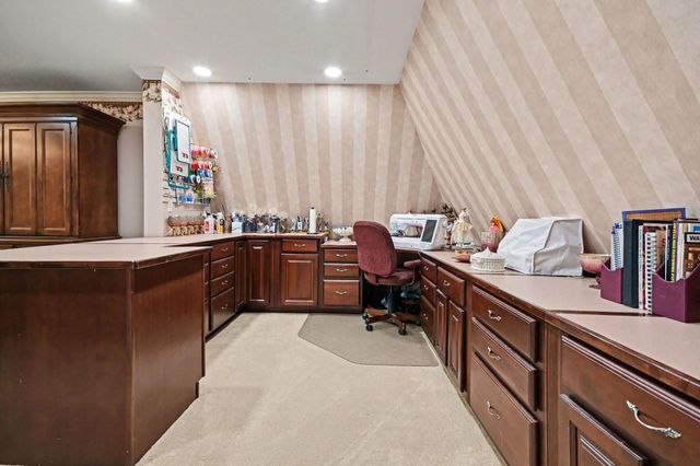 315 Oakview Circle, El Lago, TX 77586