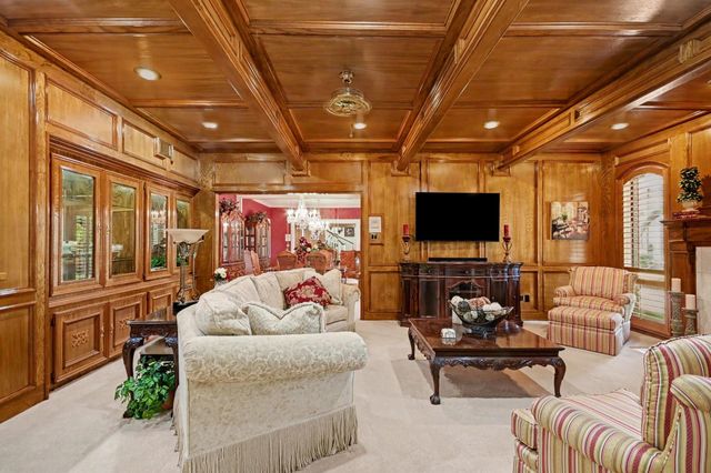 315 Oakview Circle, El Lago, TX 77586