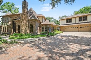 315 Oakview Circle, El Lago, TX 77586