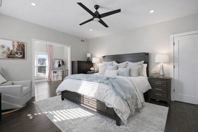 13202 LAKEPOINT Drive, Plainfield, IL 60585