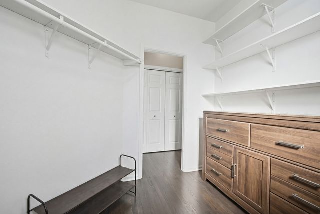 13202 LAKEPOINT Drive, Plainfield, IL 60585