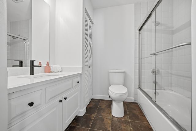 13202 LAKEPOINT Drive, Plainfield, IL 60585