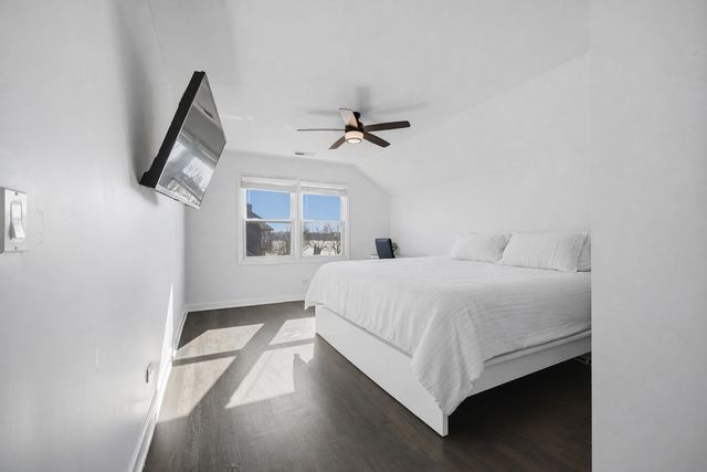 13202 LAKEPOINT Drive, Plainfield, IL 60585