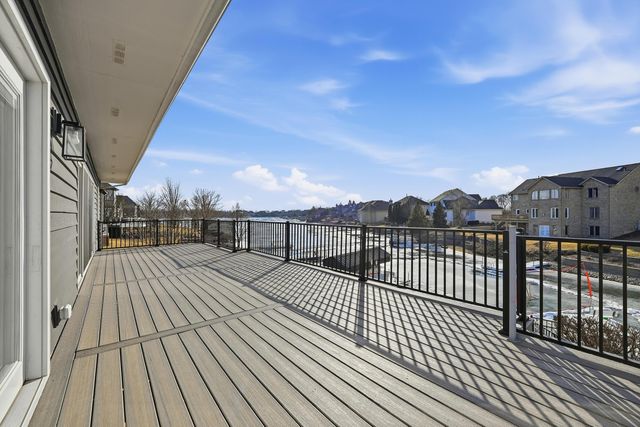 13202 LAKEPOINT Drive, Plainfield, IL 60585