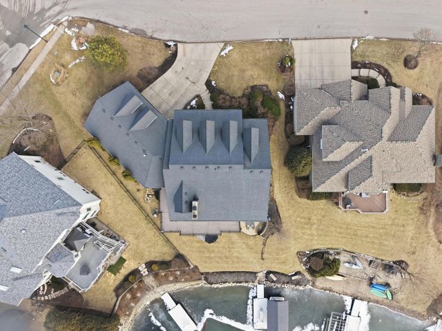 13202 LAKEPOINT Drive, Plainfield, IL 60585