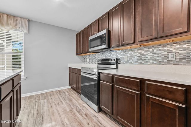 7312 Port Place Street, Southport, FL 32409