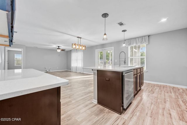 7312 Port Place Street, Southport, FL 32409