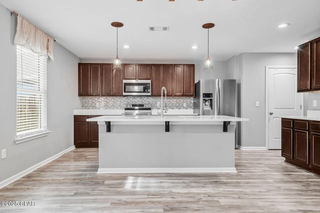 7312 Port Place Street, Southport, FL 32409