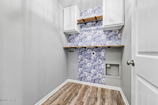 7312 Port Place Street, Southport, FL 32409