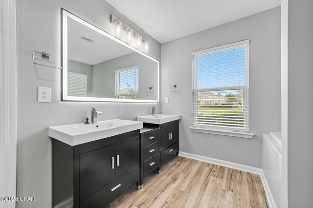 7312 Port Place Street, Southport, FL 32409