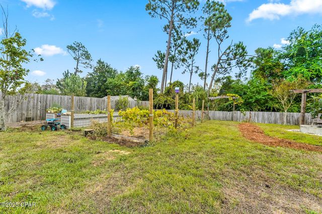 7312 Port Place Street, Southport, FL 32409