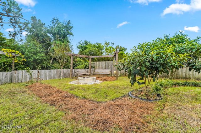 7312 Port Place Street, Southport, FL 32409