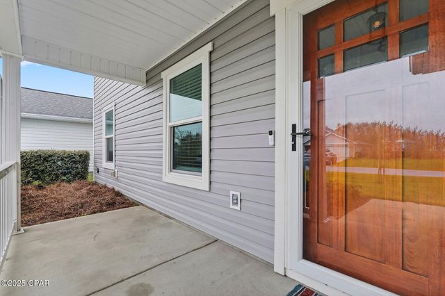 7312 Port Place Street, Southport, FL 32409