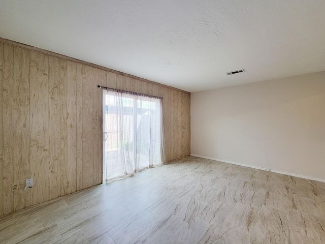 1815 Country Village Boulevard, Humble, TX 77338